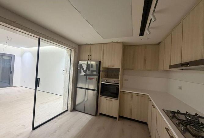 70631880 - صورة العقار 2