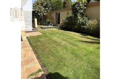 Villa - 5 - 5 for sale in Royal City - Sheikh Zayed Compounds - Sheikh Zayed City - Giza Villa - 5 - 5 for sale in Royal City - Sheikh Zayed Compounds - Sheikh Zayed City - Giza