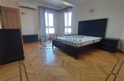 Apartment - 3 Bedrooms - 3 Bathrooms for rent in Shagaret Al Dor St. - Zamalek - Cairo