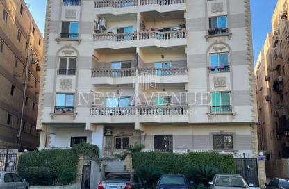 Apartment - 3 Bedrooms - 1 Bathroom for sale in El Narges Buildings - Al Narges - New Cairo City - Cairo