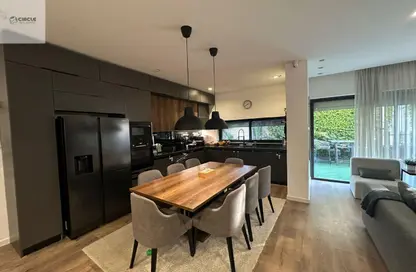 Apartment - 2 Bedrooms - 1 Bathroom for rent in Lake View Residence - 5th Settlement Compounds - The 5th Settlement - New Cairo City - Cairo