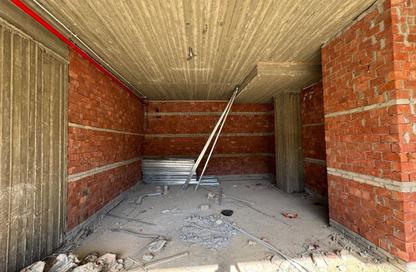 Shop - Studio for rent in Centrada Plaza - Juhayna Square - 6 October City - Giza