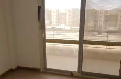 Apartment - 3 Bedrooms - 2 Bathrooms for sale in Janna - New Cairo City - Cairo