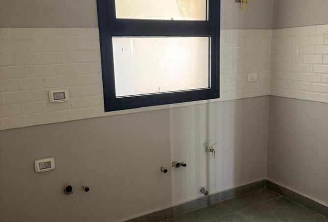 72172010 - Property Image 3