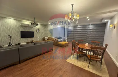 تاون هاوس - 3 غرف نوم - 3 حمامات للبيع في الجريا - كمبوندات الشيخ زايد - الشيخ زايد - الجيزة