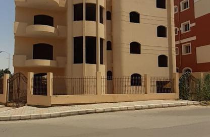 فيلا - 6 غرف نوم - 5 حمامات للبيع في المجاورة الثالثة - الحي الثالث شرق - مدينة الشروق - القاهرة فيلا - 6 غرف نوم - 5 حمامات للبيع في المجاورة الثالثة - الحي الثالث شرق - مدينة الشروق - القاهرة