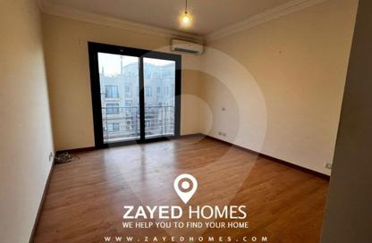Penthouse - 4 Bedrooms - 4 Bathrooms for sale in Casa - Sheikh Zayed Compounds - Sheikh Zayed City - Giza