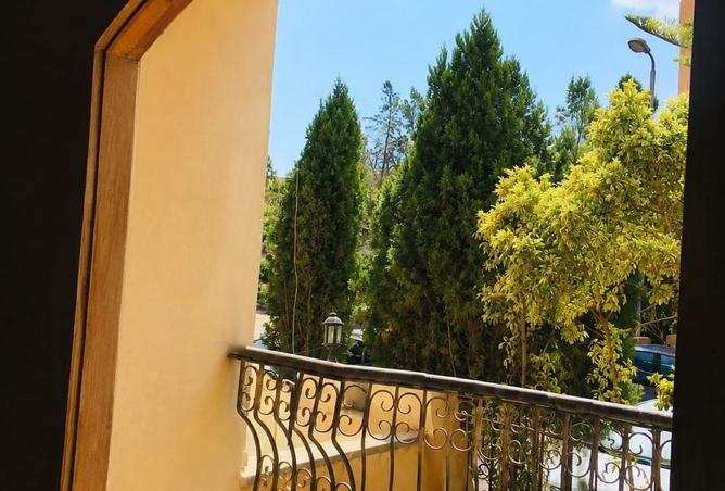 98547957 - Property Image 2