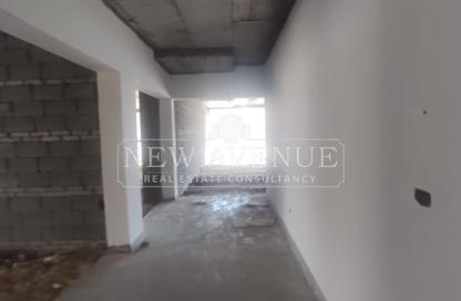 Shop - Studio for rent in Lake View - 5th Settlement Compounds - The 5th Settlement - New Cairo City - Cairo