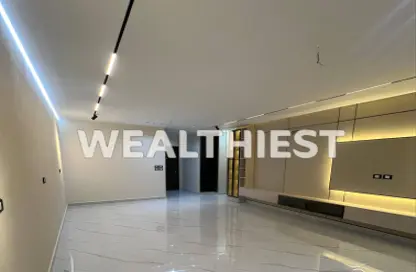 شقة - 3 غرف نوم - 2 حمامات للبيع في B8 - مدينتي - القاهرة