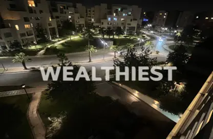 شقة - 3 غرف نوم - 2 حمامات للبيع في B8 - مدينتي - القاهرة