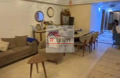 شقة - 3 غرف نوم - 3 حمامات للبيع في شارع البطل احمد عبد العزيز - المهندسين - الجيزة