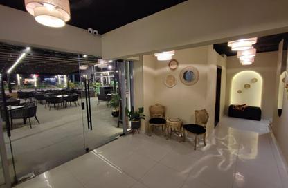 Restaurant - Studio - 2 Bathrooms for rent in Waslet Dahshur Road - Sheikh Zayed City - Giza