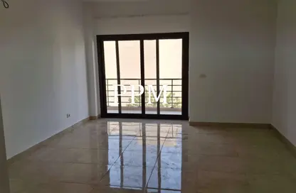 شقة - 3 غرف نوم - 2 حمامات للايجار في مون ريزيدنس - فيفث سكوير - التجمع الخامس - مدينة القاهرة الجديدة - القاهرة