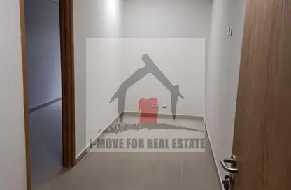 عيادة - غرفة نوم - 1 حمام للبيع في ويستاون - كمبوندات الشيخ زايد - الشيخ زايد - الجيزة