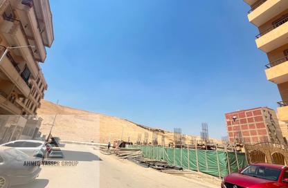 Apartment - 3 Bedrooms - 2 Bathrooms for sale in Al Hadaba Al Wosta - Mokattam - Cairo