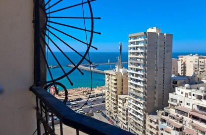 Apartment - 3 Bedrooms - 1 Bathroom for rent in Laurent - Hay Sharq - Alexandria Apartment - 3 Bedrooms - 1 Bathroom for rent in Laurent - Hay Sharq - Alexandria