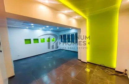 مساحات مكتبية - 2 غرف نوم - 2 حمامات للبيع في بولكلي - حي شرق - الاسكندرية