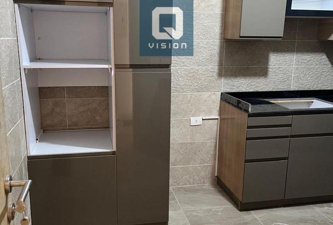 90998462 - Property Image 2