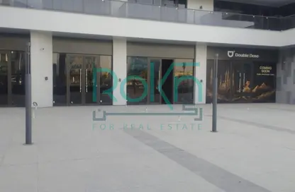 محل - استوديو - 2 حمامات للبيع في سنترال افينيو - الحي الثاني - الشيخ زايد - الجيزة