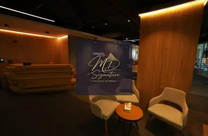 مساحات مكتبية - 8 غرف نوم - 2 حمامات للايجار في مول ساوث جيت - شارع التسعين الجنوبي - التجمع الخامس - مدينة القاهرة الجديدة - القاهرة