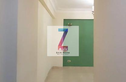 Apartment - 2 Bedrooms - 1 Bathroom for sale in Al Nasr St. - Smouha - Hay Sharq - Alexandria