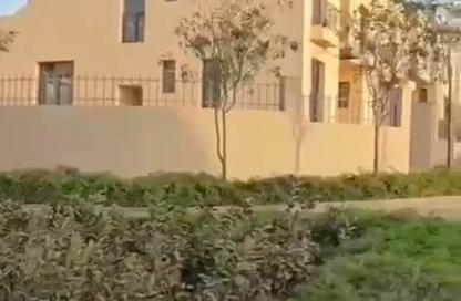 منزل مزدوج - 4 غرف نوم - 5 حمامات للبيع في أو ويست - كمبوندات 6 أكتوبر - مدينة 6 أكتوبر - الجيزة