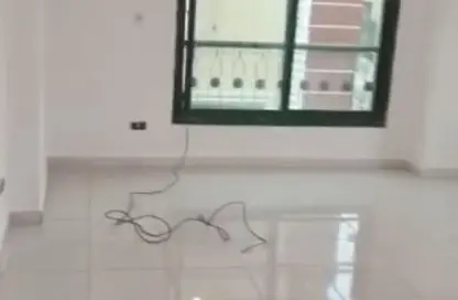 شقة - 3 غرف نوم - 2 حمامات للايجار في محور السادات - التجمع الاول - مدينة القاهرة الجديدة - القاهرة