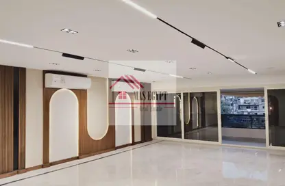 Apartment - 3 Bedrooms - 3 Bathrooms for sale in Al Thawra Square - Dokki - Giza