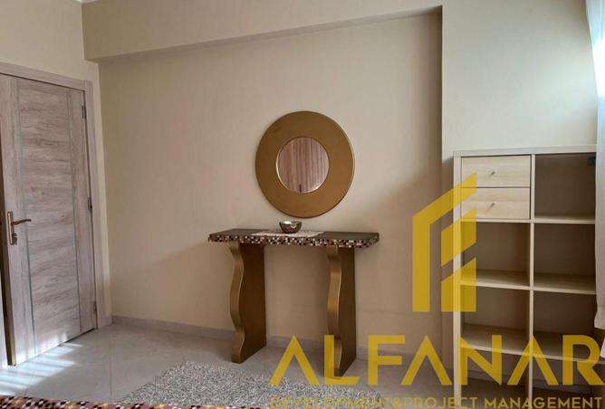 67738270 - Property Image 2