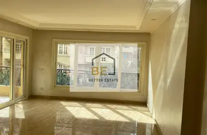 دوبلكس - 3 غرف نوم - 3 حمامات للبيع في شارع عمار بن ياسر - ميدان الحجاز - النزهة - القاهرة