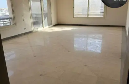 (بنتهاوس  (روف - 3 غرف نوم - 3 حمامات للايجار في نيو جيزة - طريق مصر اسكندرية الصحراوي - مدينة 6 أكتوبر - الجيزة