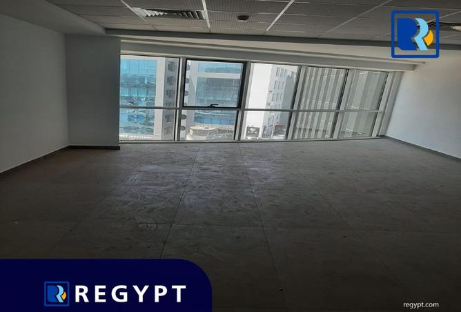 100093100 - Property Image 2