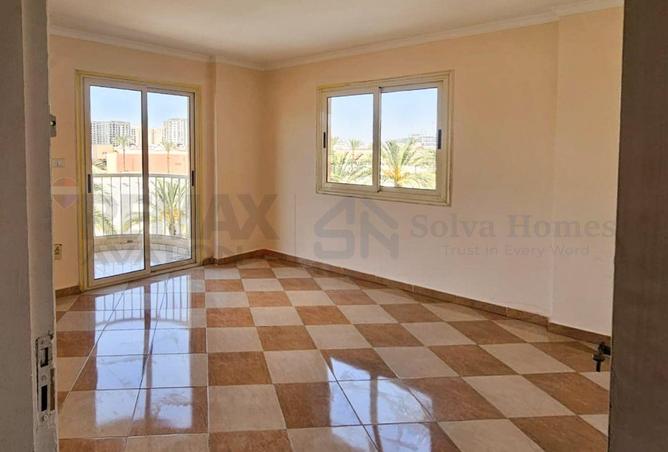 81308119 - Property Image 2