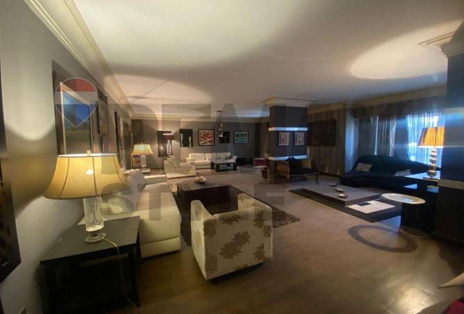 67728144 - Property Main Image