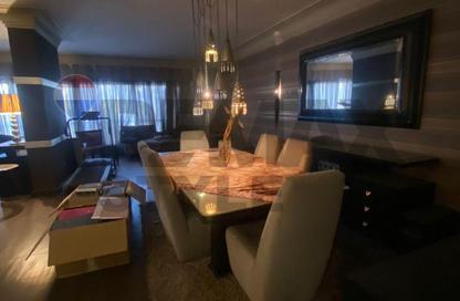 Apartment - 4 Bedrooms - 3 Bathrooms for sale in Zamalek - Cairo