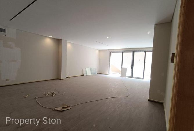 93241289 - Property Image 3