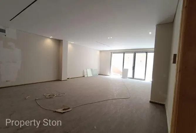 93241289 - Property Image 3