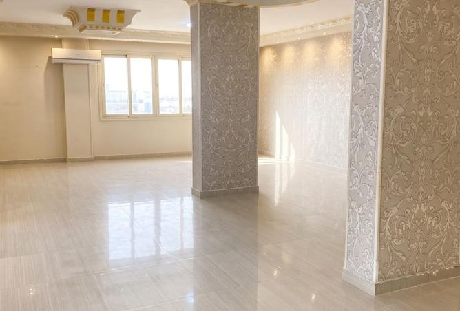 94918337 - Property Image 2