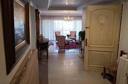 Apartment - 5 Bedrooms - 3 Bathrooms for sale in Mostafa Al Nahas St. - 6th Zone - Nasr City - Cairo
