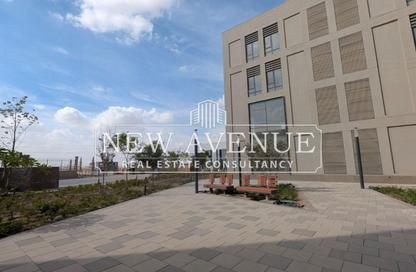 Office Space - 1 Bedroom - 2 Bathrooms for sale in District 5 - 5th Settlement Compounds - The 5th Settlement - New Cairo City - Cairo