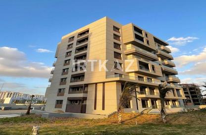 Apartment - 3 Bedrooms - 3 Bathrooms for sale in Bleu Vert - New Capital Compounds - New Capital City - Cairo