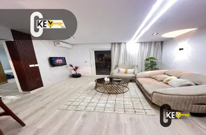 شقة - 2 غرف نوم - 1 حمام للايجار في B8 - مدينتي - القاهرة