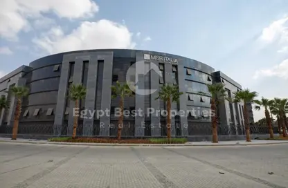 Office Space - Studio - 2 Bathrooms for sale in Cairo Business Park - 5th Settlement Compounds - The 5th Settlement - New Cairo City - Cairo