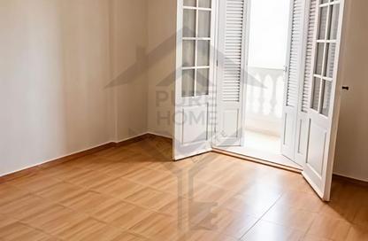 Apartment - 3 - 1 for sale in Othman Galal St. - Moharam Bek - Hay Wasat - Alexandria