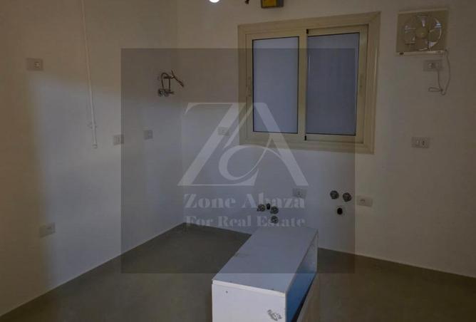 70372163 - صورة العقار 3