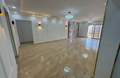 Apartment - 3 - 3 for sale in Al Khamayel city - Sheikh Zayed Compounds - Sheikh Zayed City - Giza Apartment - 3 - 3 for sale in Al Khamayel city - Sheikh Zayed Compounds - Sheikh Zayed City - Giza