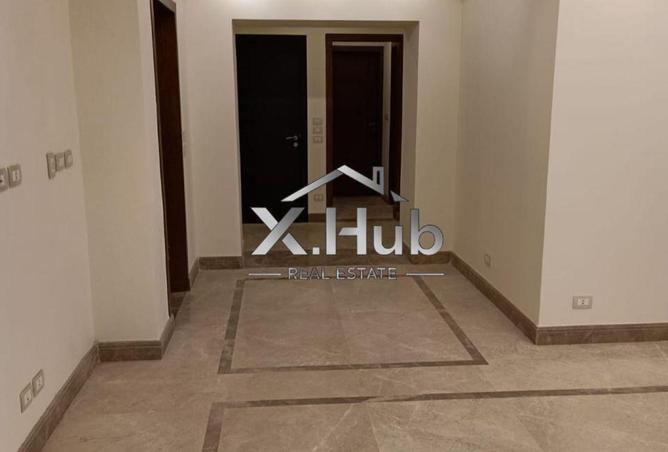 72442984 - Property Image 2