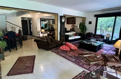 فيلا - 4 غرف نوم - 4 حمامات للبيع في زايد 2000 - الحي الرابع - الشيخ زايد - الجيزة