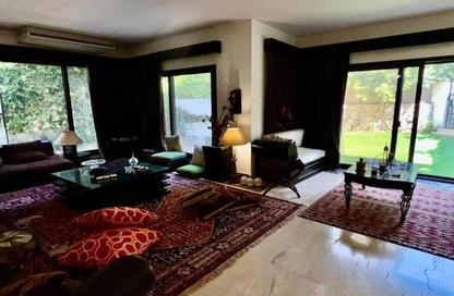 Villa - 4 Bedrooms - 4 Bathrooms for sale in Zayed 2000 - 4th District - Sheikh Zayed City - Giza